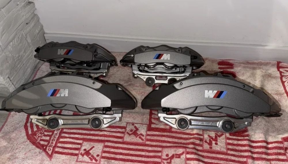 Travagens bmw brembo pinças M performance  bmw e90 e91 e92 g20 g21 g30 f20  f30  f31 f32 etc