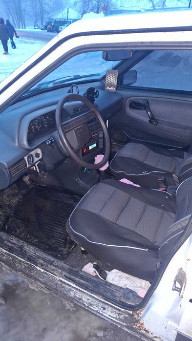 ВАЗ 2109, газ/бензин, центральний замок, склопідйомники