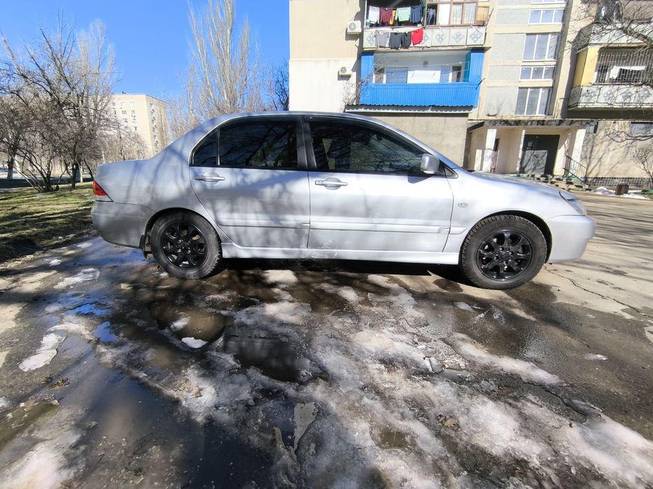 Продам Mitsubishi Lancer 9