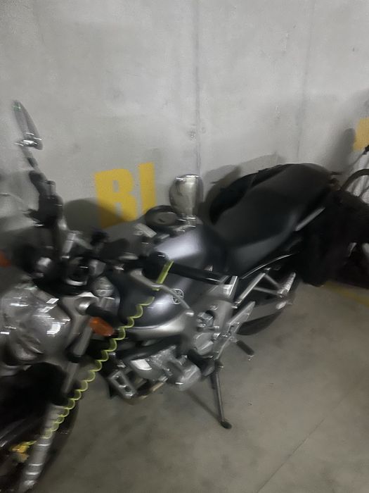 Moto Yamaha FZ6 N