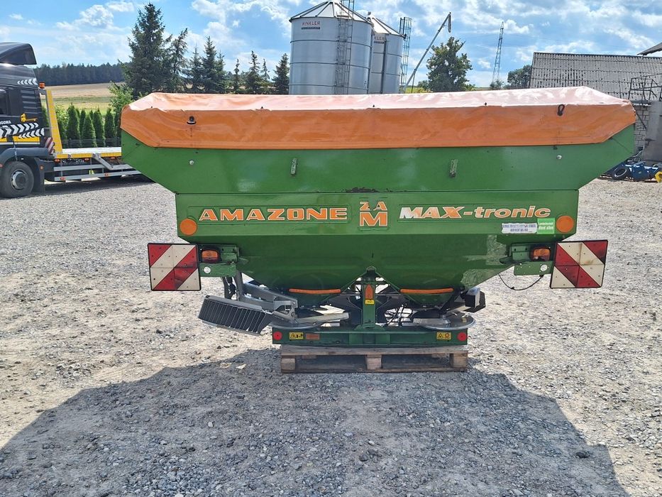 Rozsiewacz nawozu Amazone ZA-M MAX Tronic kuhn Rauch