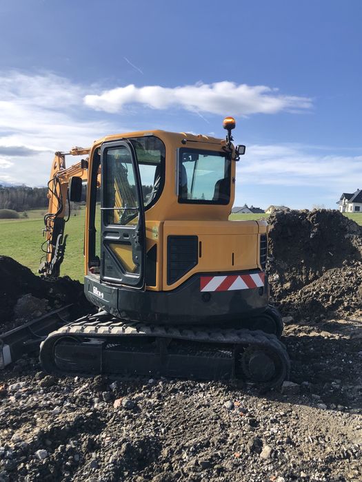 Usługi koparką , młot hydrauliczny kucie