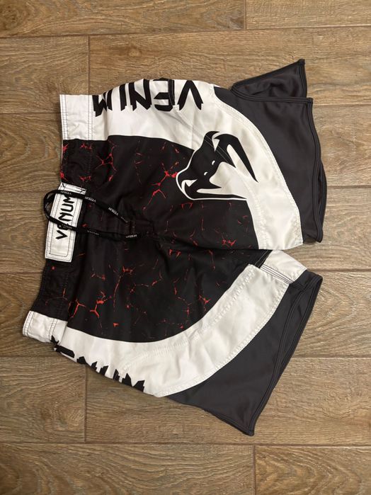 Venum MMA M-L спортивные бойцовские шорты