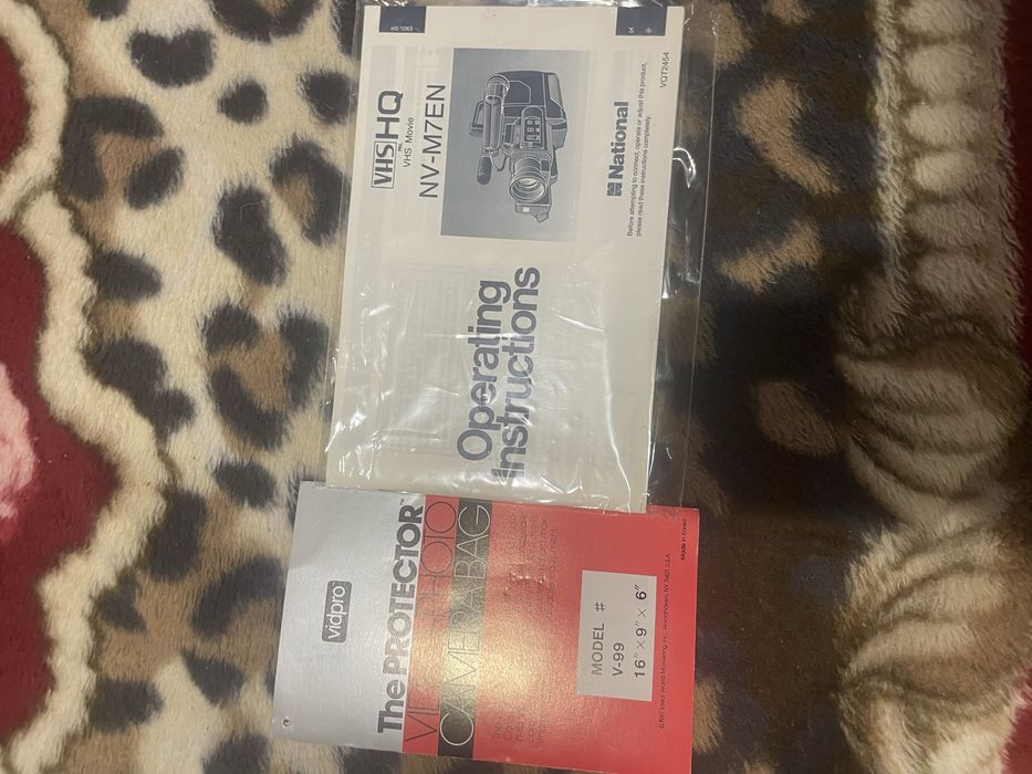 Продам  видеокамеру Panasonik/ National NV-M7( новая)