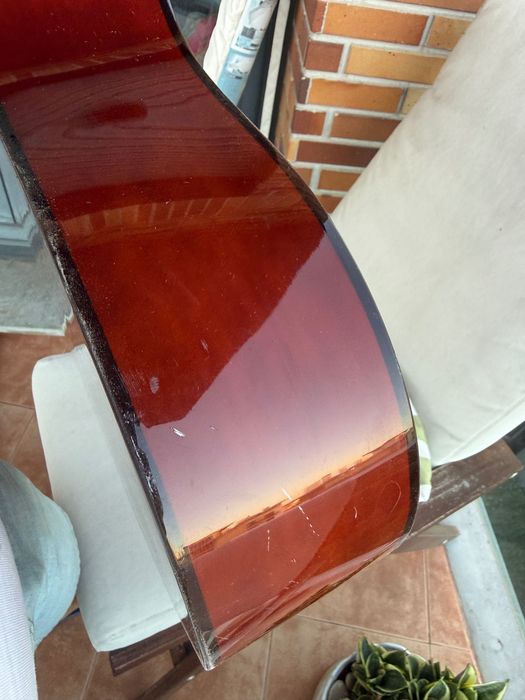 Guitarra Stagg C542 4/4 para esquerdino + saco