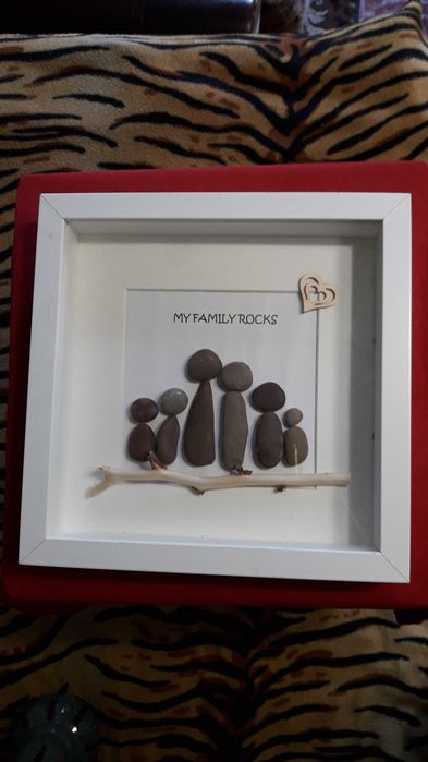 Картина з каменів