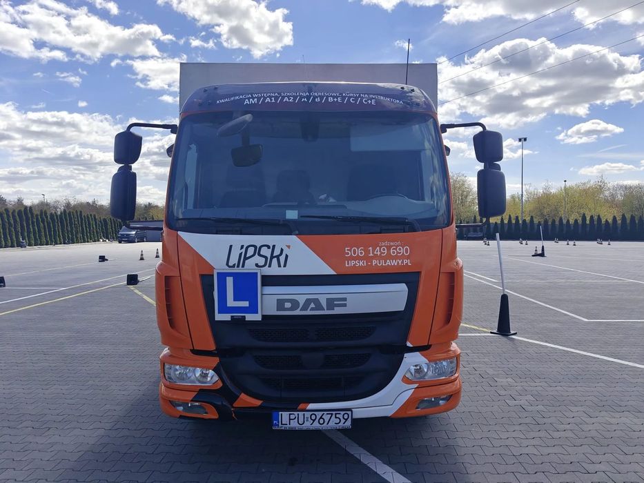 DAF LF 12.230  DAF LF 12.230 z przyczepą Konar JG2