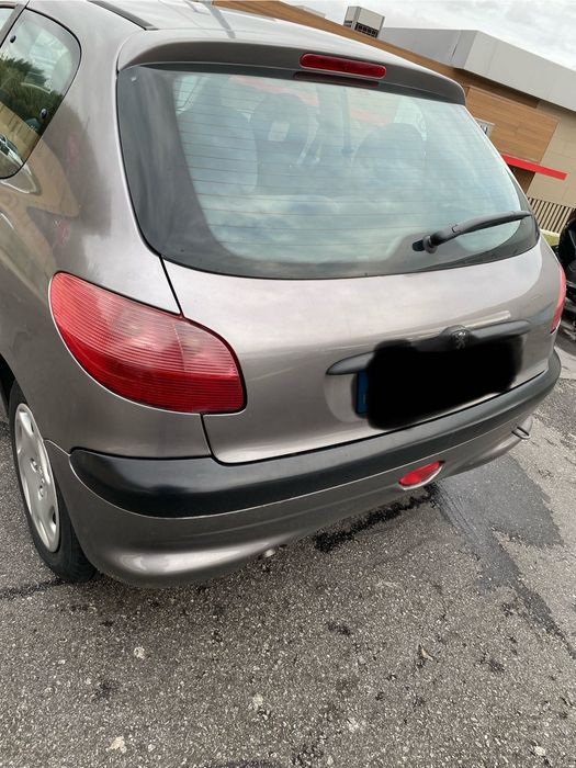 Peugeot 206 de 99.