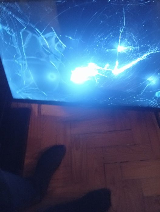 TVs para peças  ou para arranjar