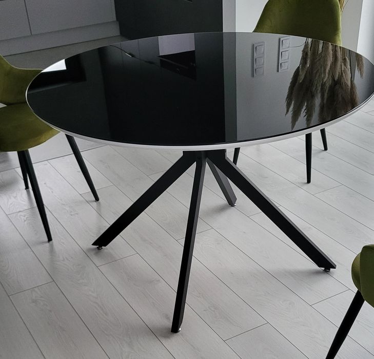 Stol okragly Szerokość 120cm