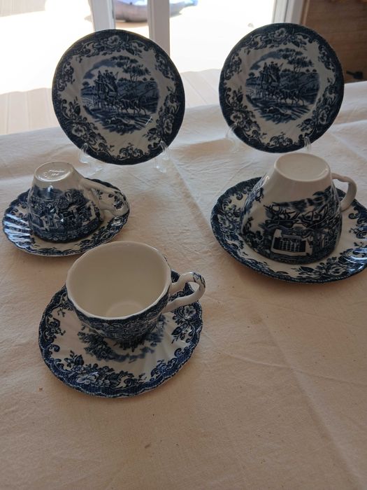 Peças de porcelana da Coaching Scenes U.K.