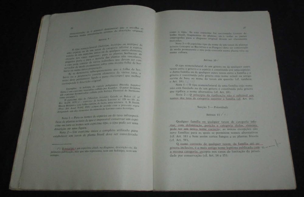 Livro Código Internacional de Nomenclatura Botânica C. N. Tavares