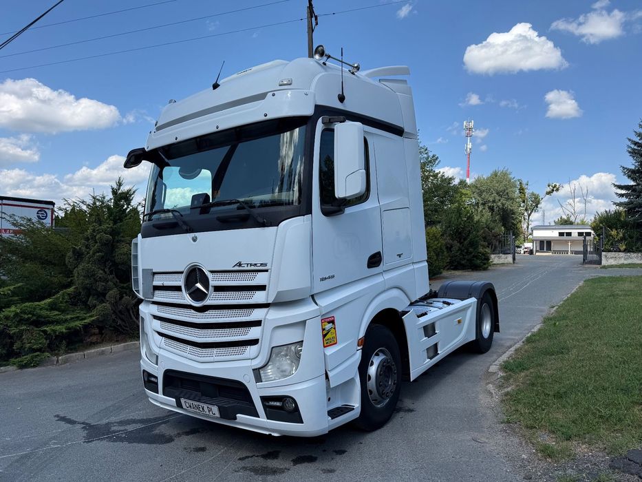 Mercedes-Benz