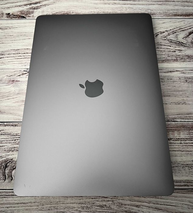 Apple Macbook Air 2020 M1 / 16Gb / SSD 256Gb: 23 000 грн