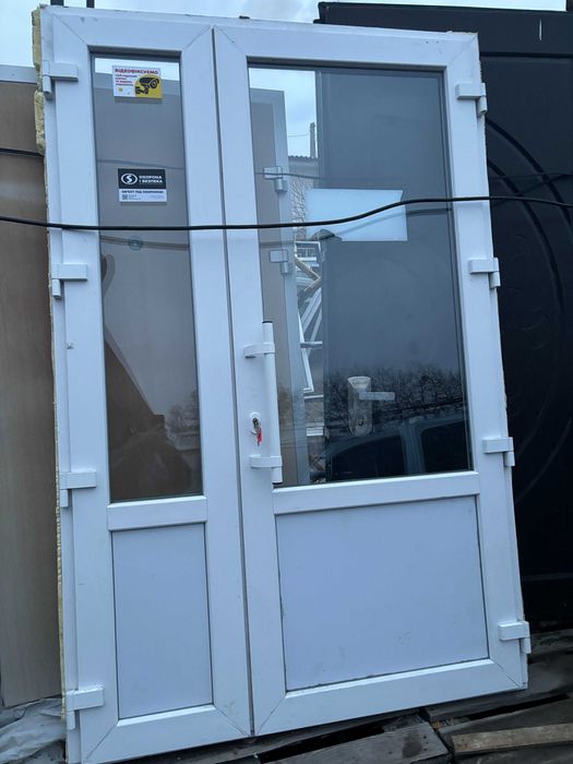 Идеальная ходная двойная металлопластиковая дверь 2500*1270