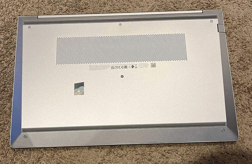 Portátil HP 450 G8 i5 com 8GB RAM + Mala + Carregador (Como Novo)64740939261442124