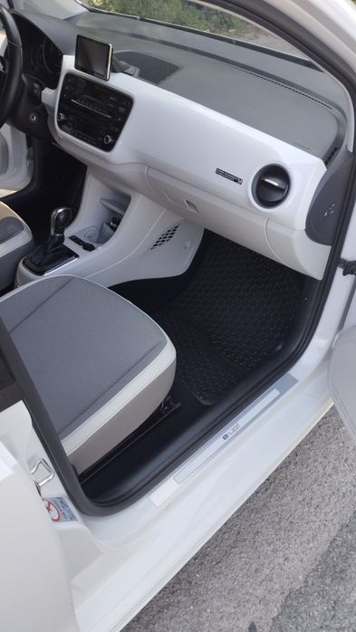 Volkswagen e-Up 2014 VIN WVWZZZAAZED903459 фото оголошення 16 з 19