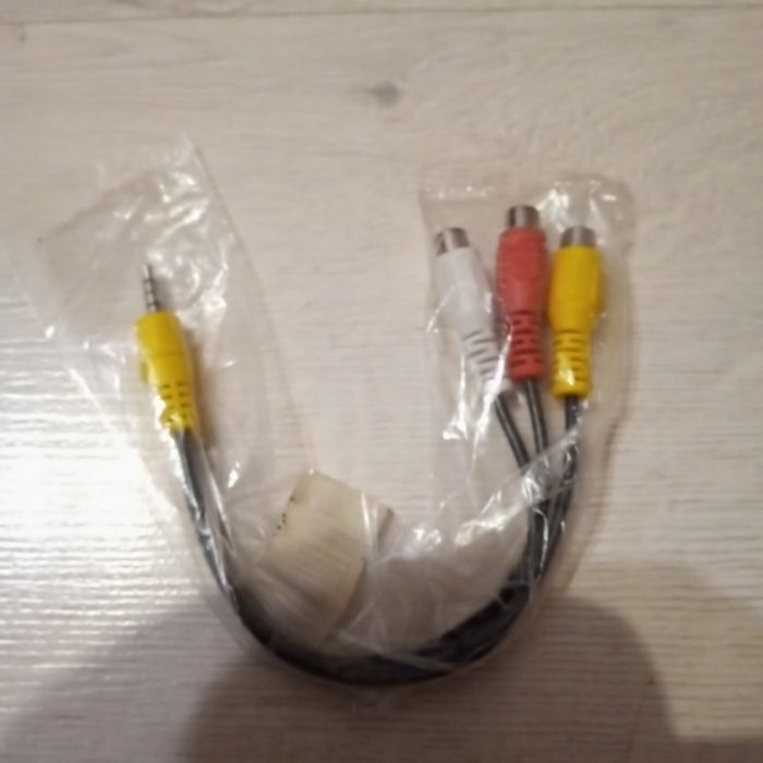 Przejsciowka mini jack chinch .Nowa.Okazja