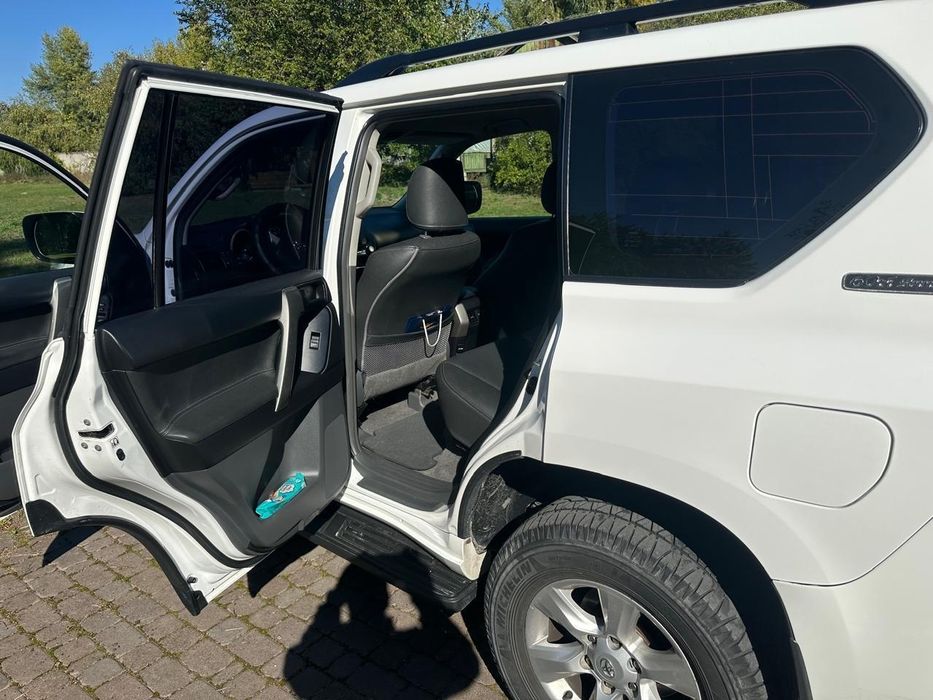 Toyota Land Cruiser Prado 150