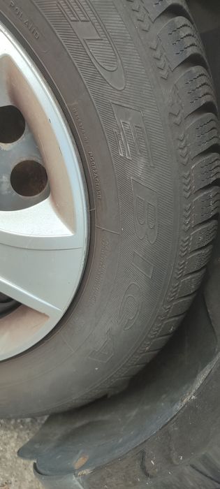 Prawie nowe koła /opony 195/65r15
