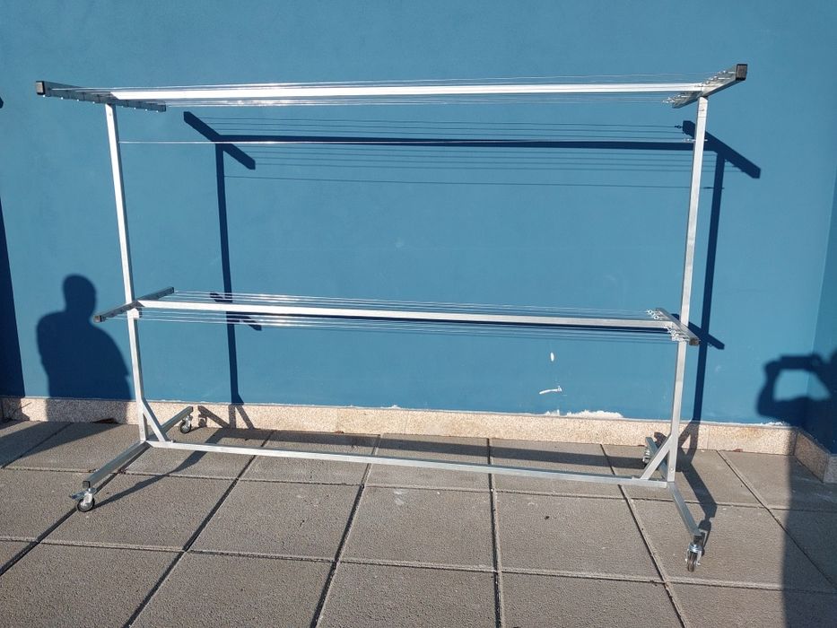 Estendais novos galvanizados com rodas,,apartir de 80€
