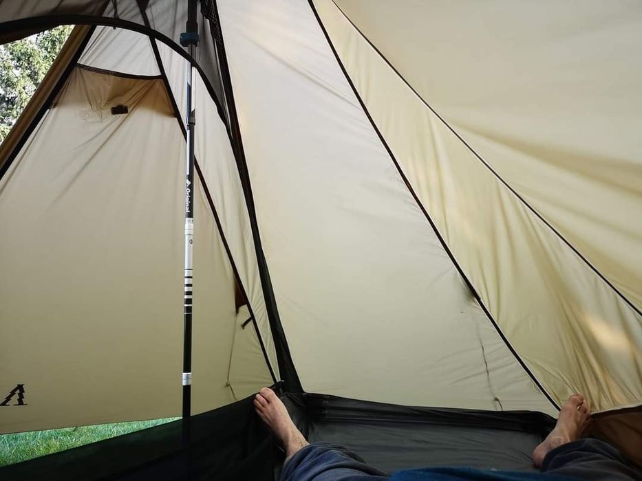 Ultra lekki namiot jednoosobowy (890 GRAM)