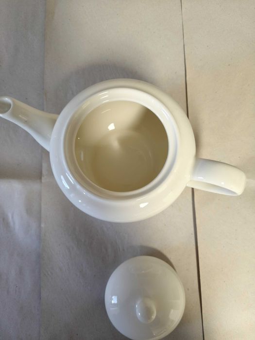 Bule para chá em porcelana