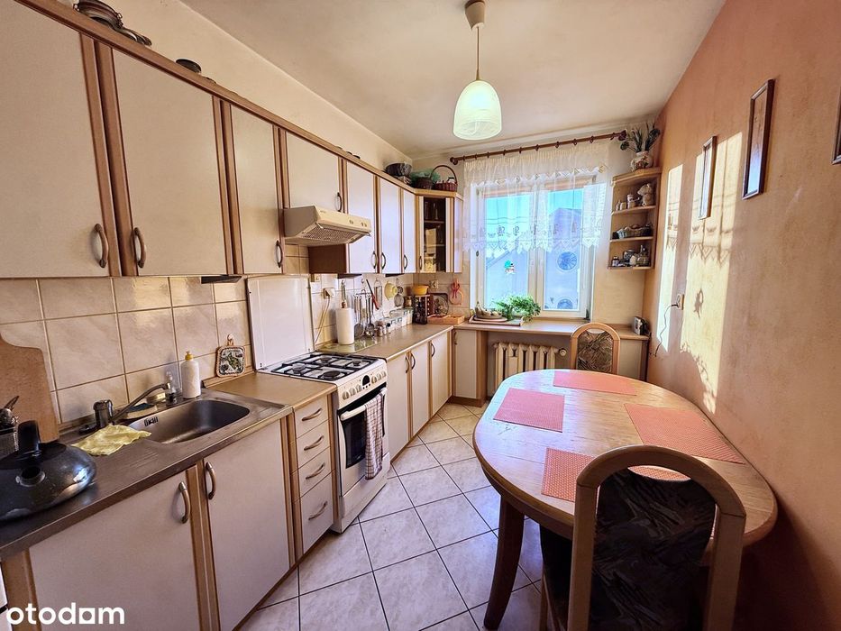 Przestronne 2 pokoje (54m²) przy Metrze Kabaty | Salon 21m² | Rok 1996