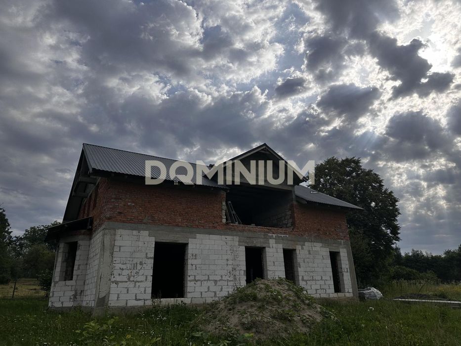 Продається новозбудований будинок с.Нанково