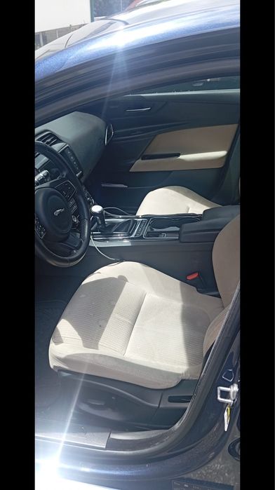 Jaguar XE 2.0 TD - 163CV - 14.000€
