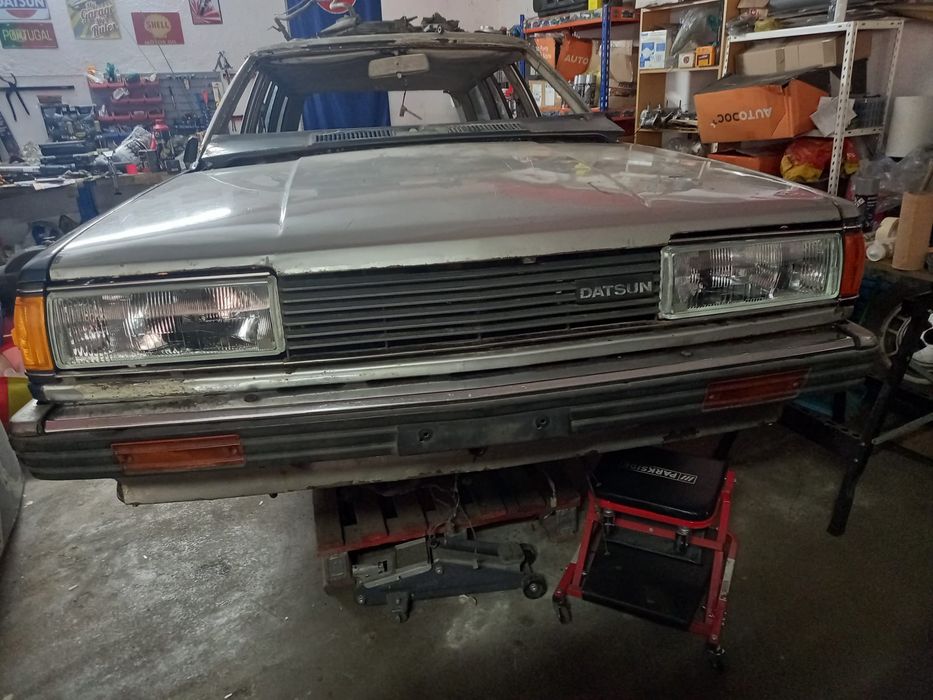 Vendo 2 Datsun Bluebird 910 2.0 Diesel (Ler anúncio)
