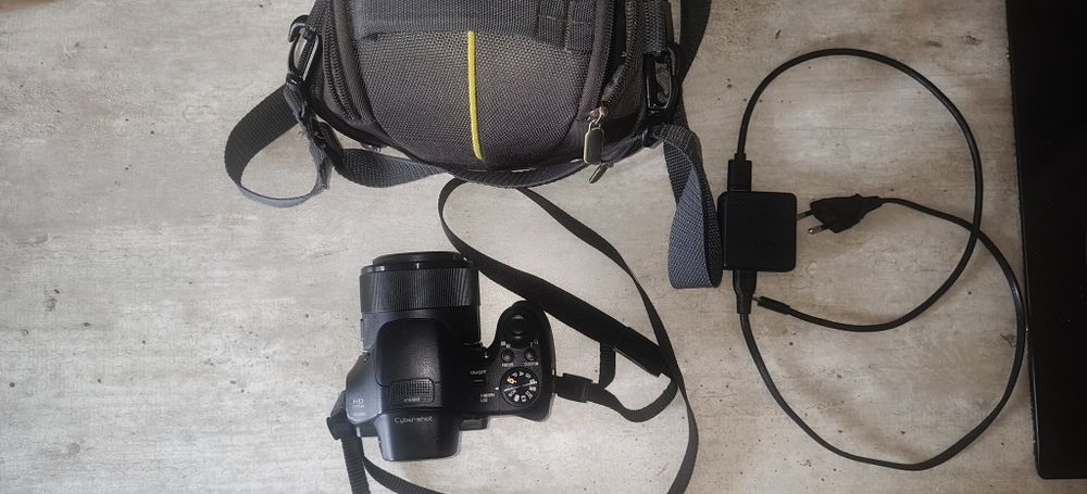 Sony Cyber-shot DSC-HX300 – stan bardzo dobry / prawie idealny