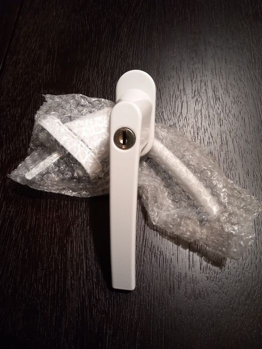 Puxador porta / janela com fechadura (2 unidades)64285236839170124