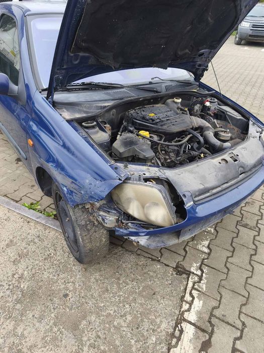 Двигун Рено 1.9   З Європи .