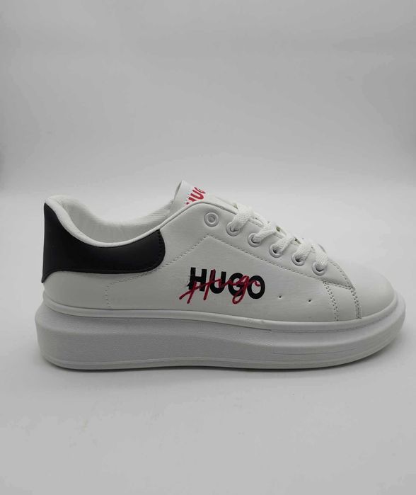 Ténis Hugo de qualidade em branco