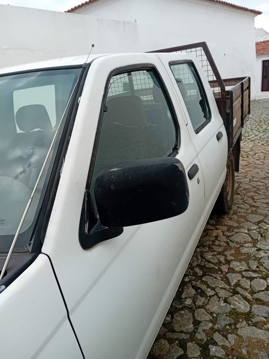 Carrinha nissan