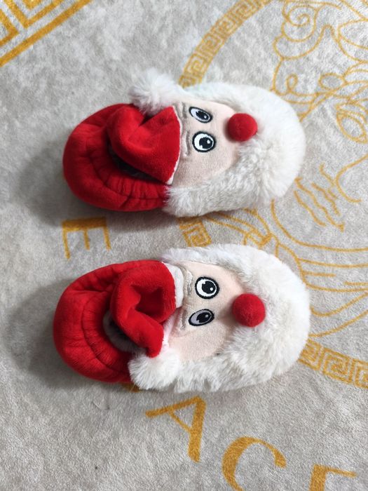 Nowe kapcie mikolaje 26/27