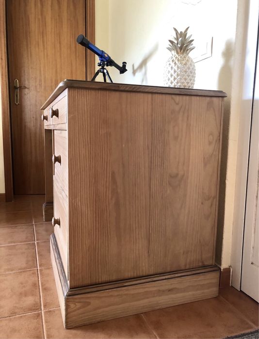Cómoda / secretária de madeira pinho