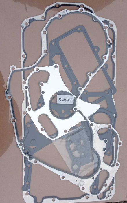 Zestaw uszczelek dół silnika Perkins  Ursus 5524,6824,7524