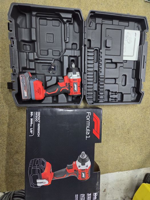 Klucz udarowy Einhell FORMULA 1 IW300 300 nm  Bezszczotkowy
