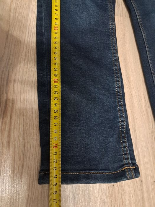 Spodnie jeans chłopięce 134