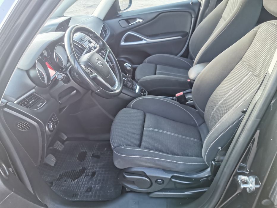 Opel zafira c tourer