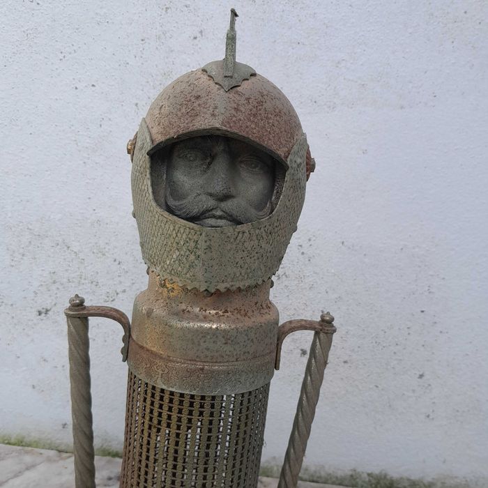 Antigo porta-garrafas