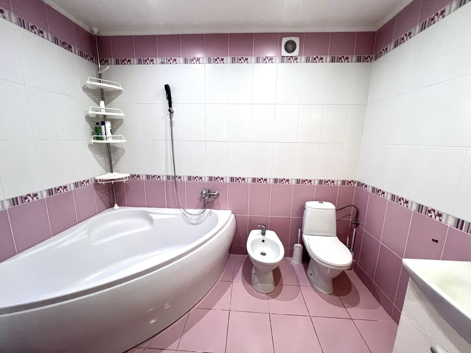 Продаж котеджу неподалік центру Тернополя