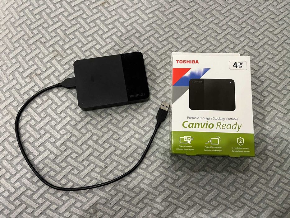 Disco Externo Toshiba Canvio Ready 4TB (USB 3.2)