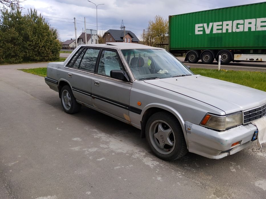 Ніссан Лаурель С32