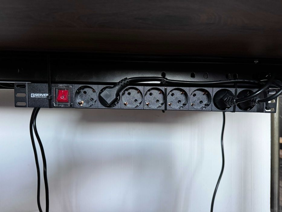 Suspa ELS3 650 Стіл для роботи стоячи/сидячи регульований по висоті