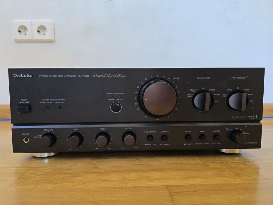 Technics SU VX800