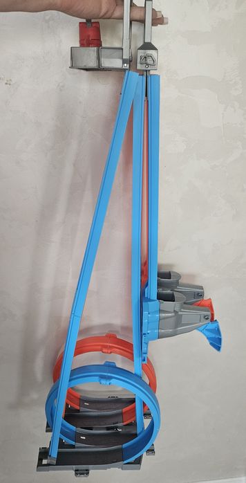 Портативний трек Hot Wheels Подвійна петля