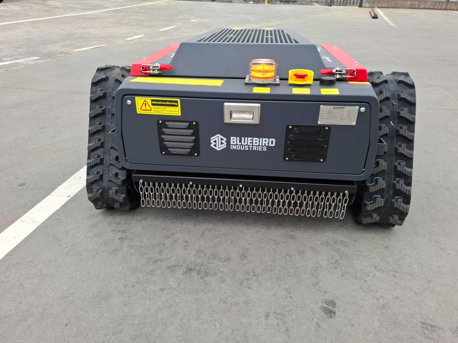 Robot Koszący-Kosiarka zdalnie Sterowana - BLUEBIRD FM 24-70 - MULCZER